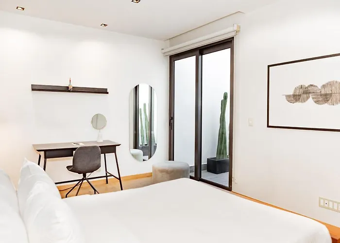 Wynwood House Platon 4*