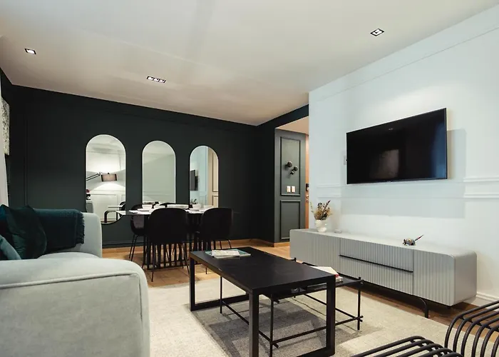 Wynwood House Platon Apartahotel 4*