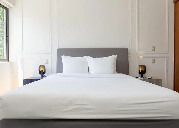 Wynwood House Platon Apartahotel 4*