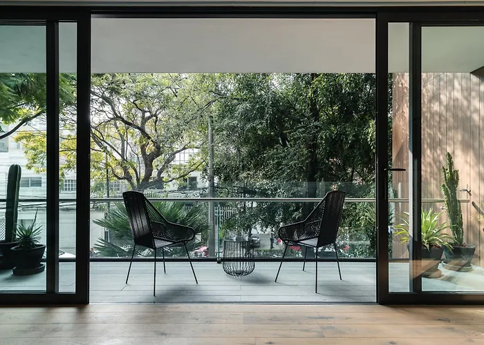 Wynwood House Platon Apartahotel 4*